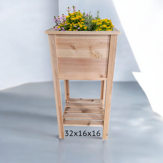 Mid-height cedar Planter