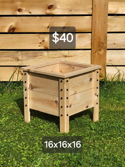 Scew-legged planter box